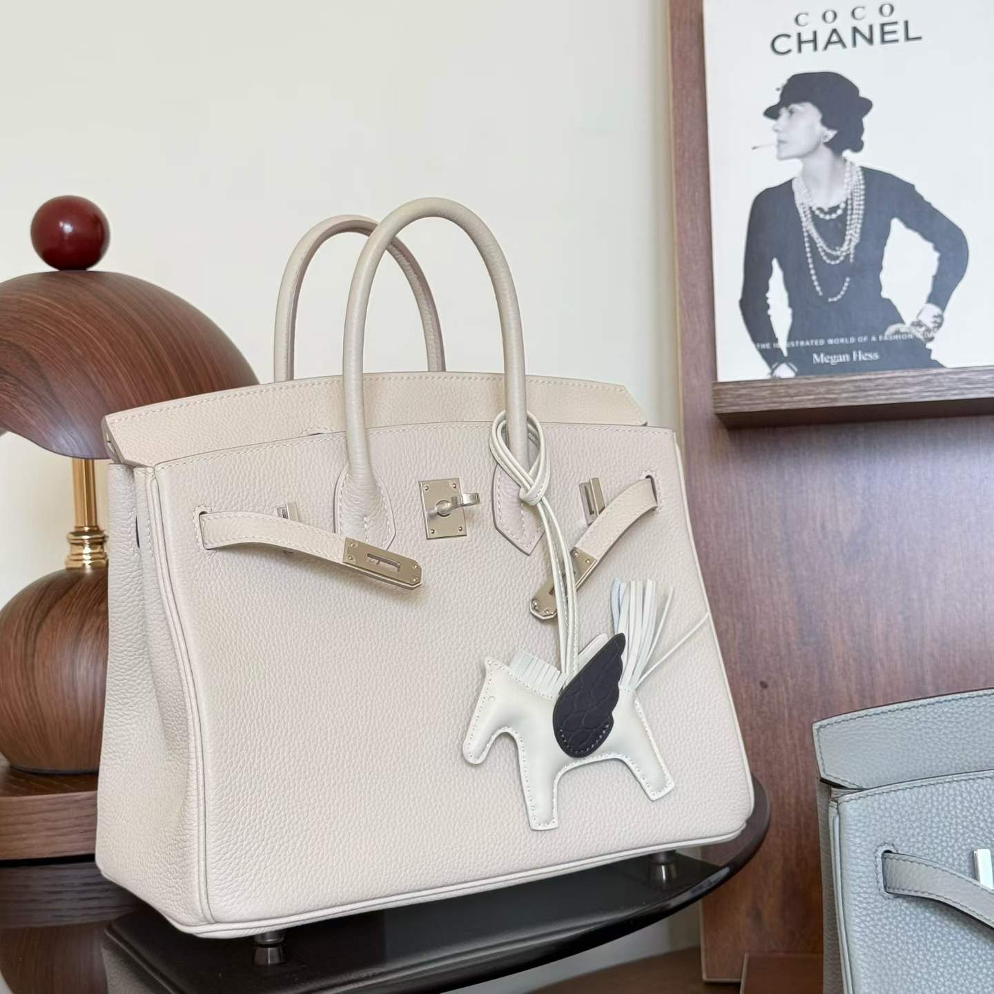 Hermès Birkin 25 Craie Togo Palladium Hardware - Image 9