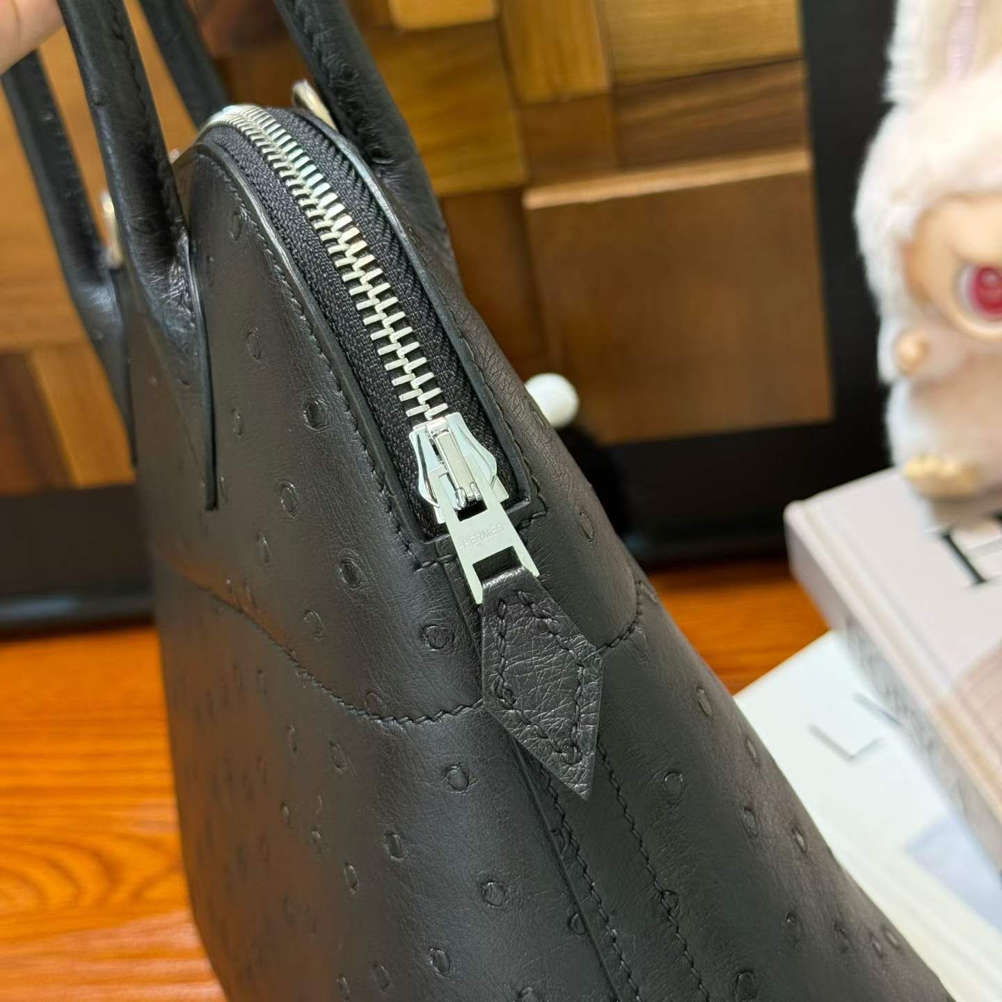 Hermès Bolide 27 Black Ostrich - Image 6