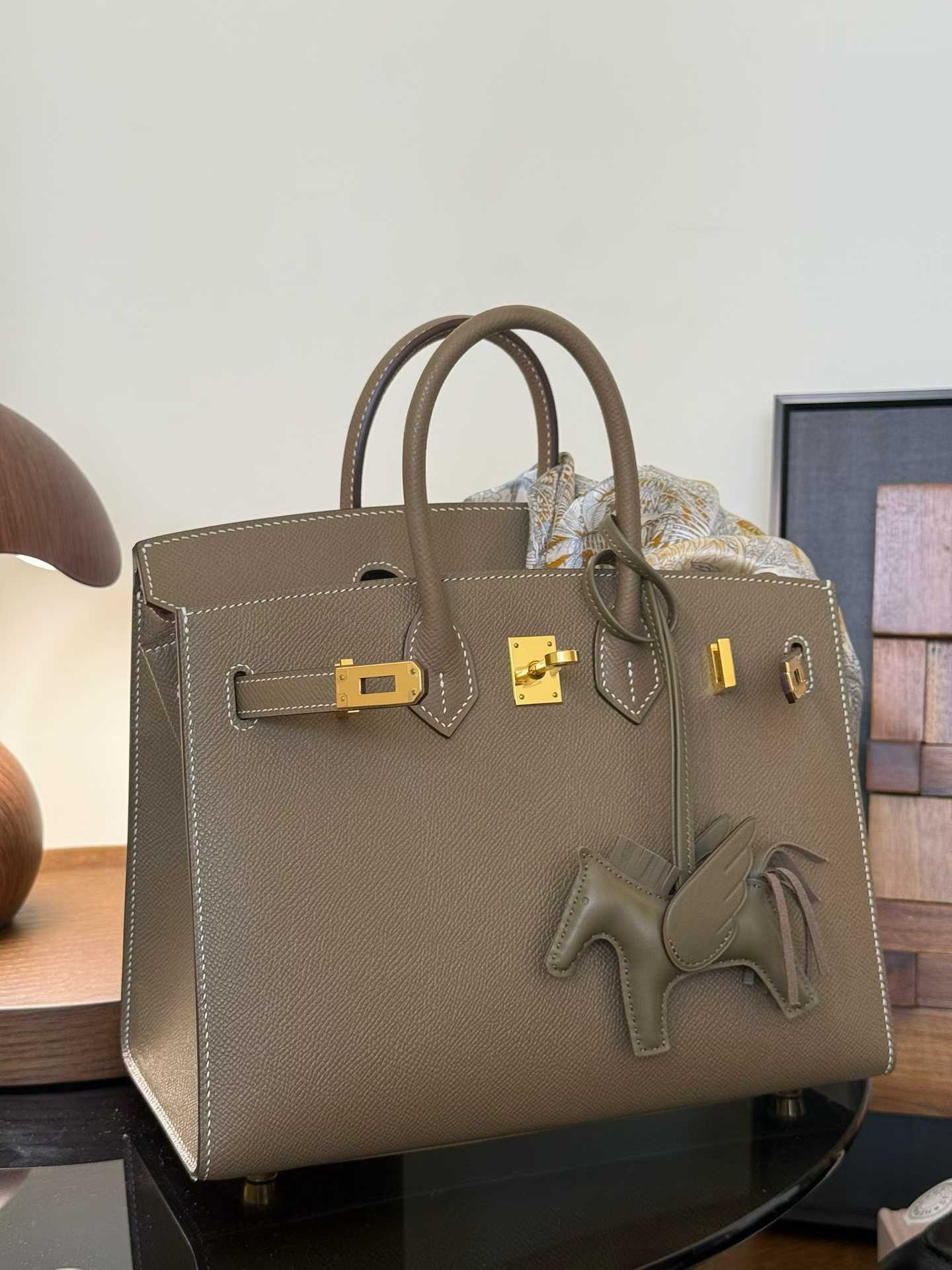 Hermès Birkin 25 Etoupe Sellier Epsom Gold Hardware - Image 8
