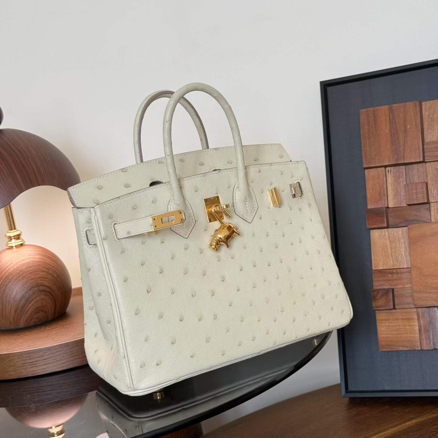 Hermès Birkin 25 Craie Ostrich Gold Hardware - Image 13