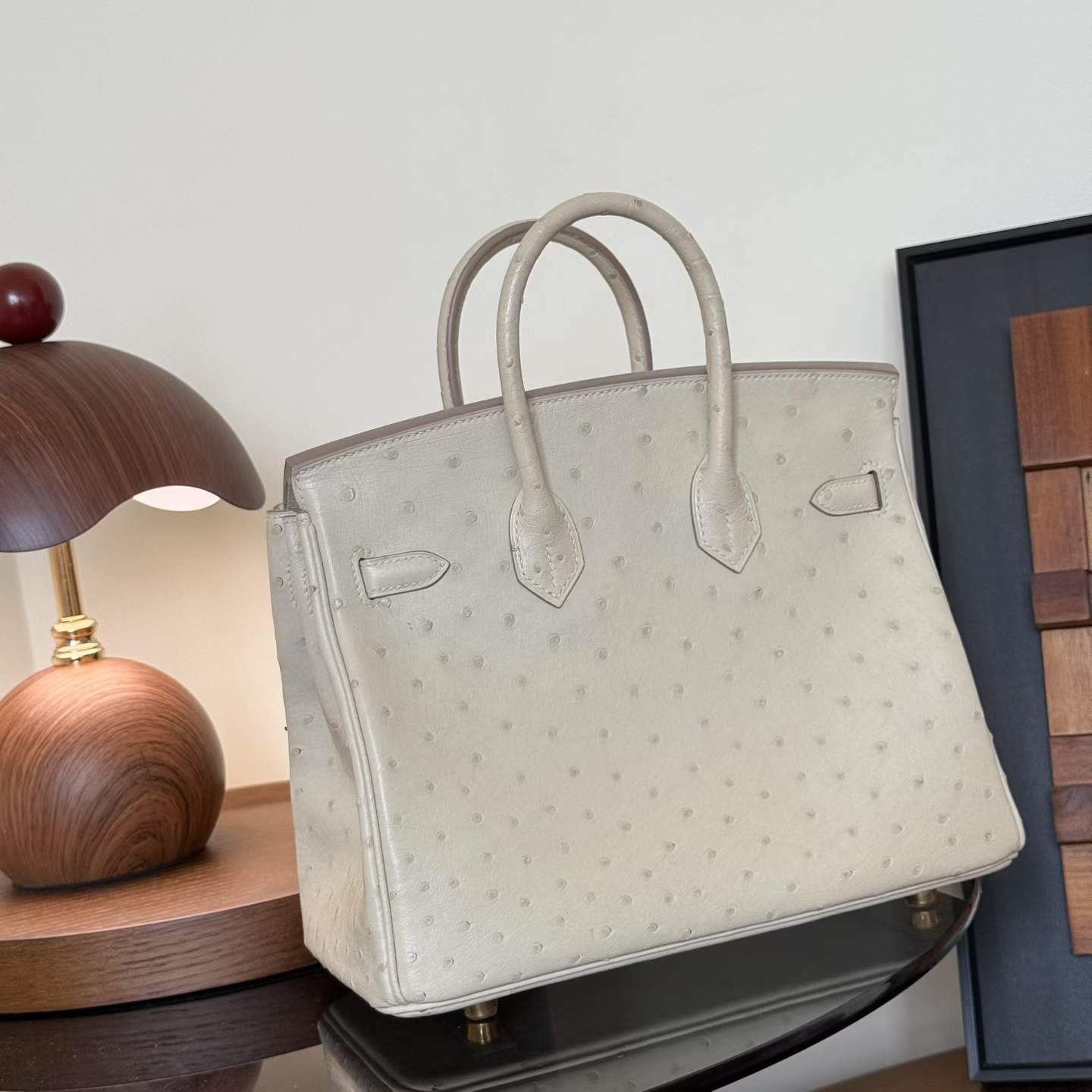 Hermès Birkin 25 Craie Ostrich Gold Hardware - Image 6