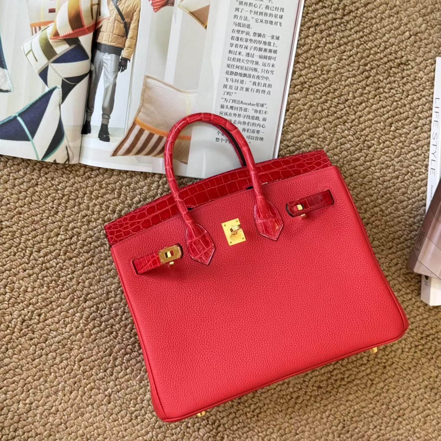 Hermès Birkin 25 Touch Rouge Casaque Togo Crocodile Gold Hardware - Image 3