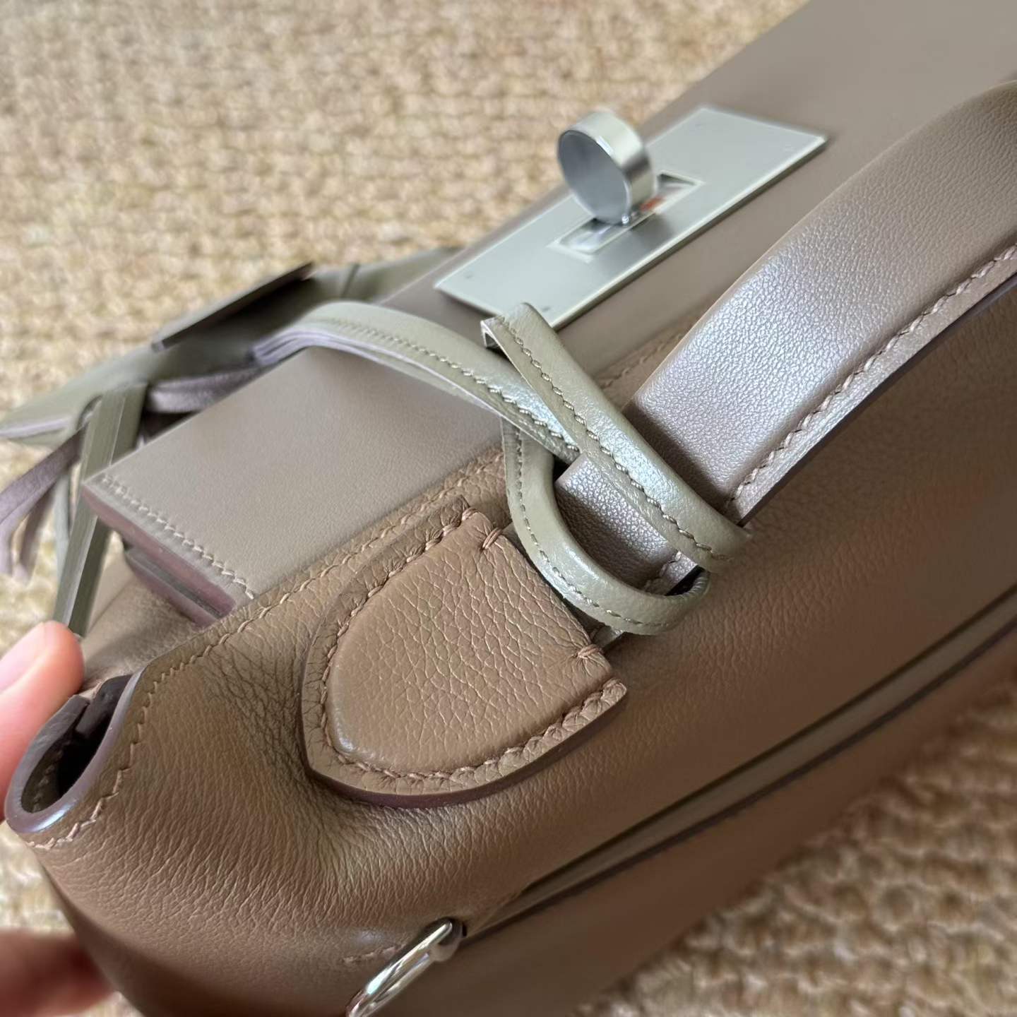 Hermès 24/24 Mini Etoupe Evercolor Swift Palladium Hardware - Image 5