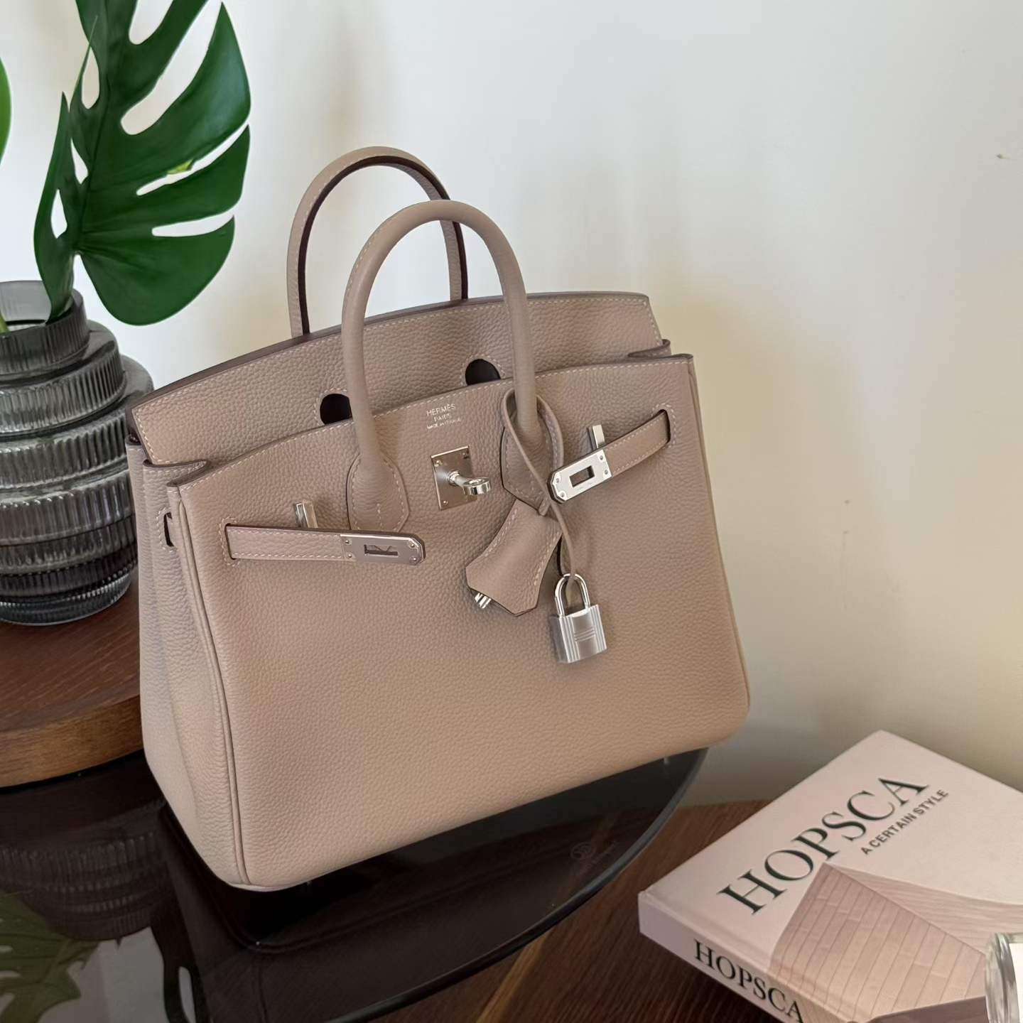 Hermès Birkin 25 Gris Tourtelle Togo Palladium Hardware - Image 2