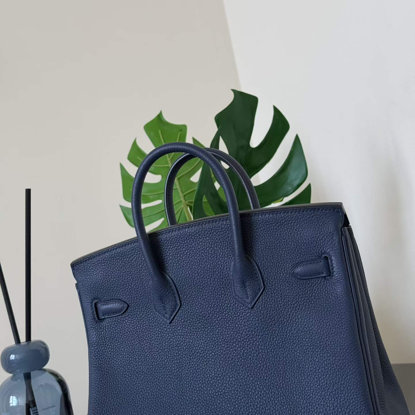 Hermès Birkin 25 Blue Indigo Togo Palladium Hardware - Image 6