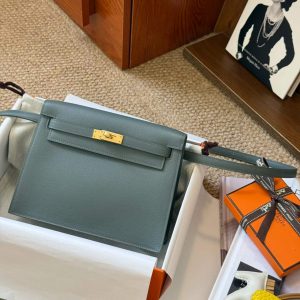 Hermès Kelly Danse Vert Amande Evercolor Gold Hardware
