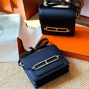 Alternative view of Hermès Roulis 18 Black Evercolor Gold Hardware