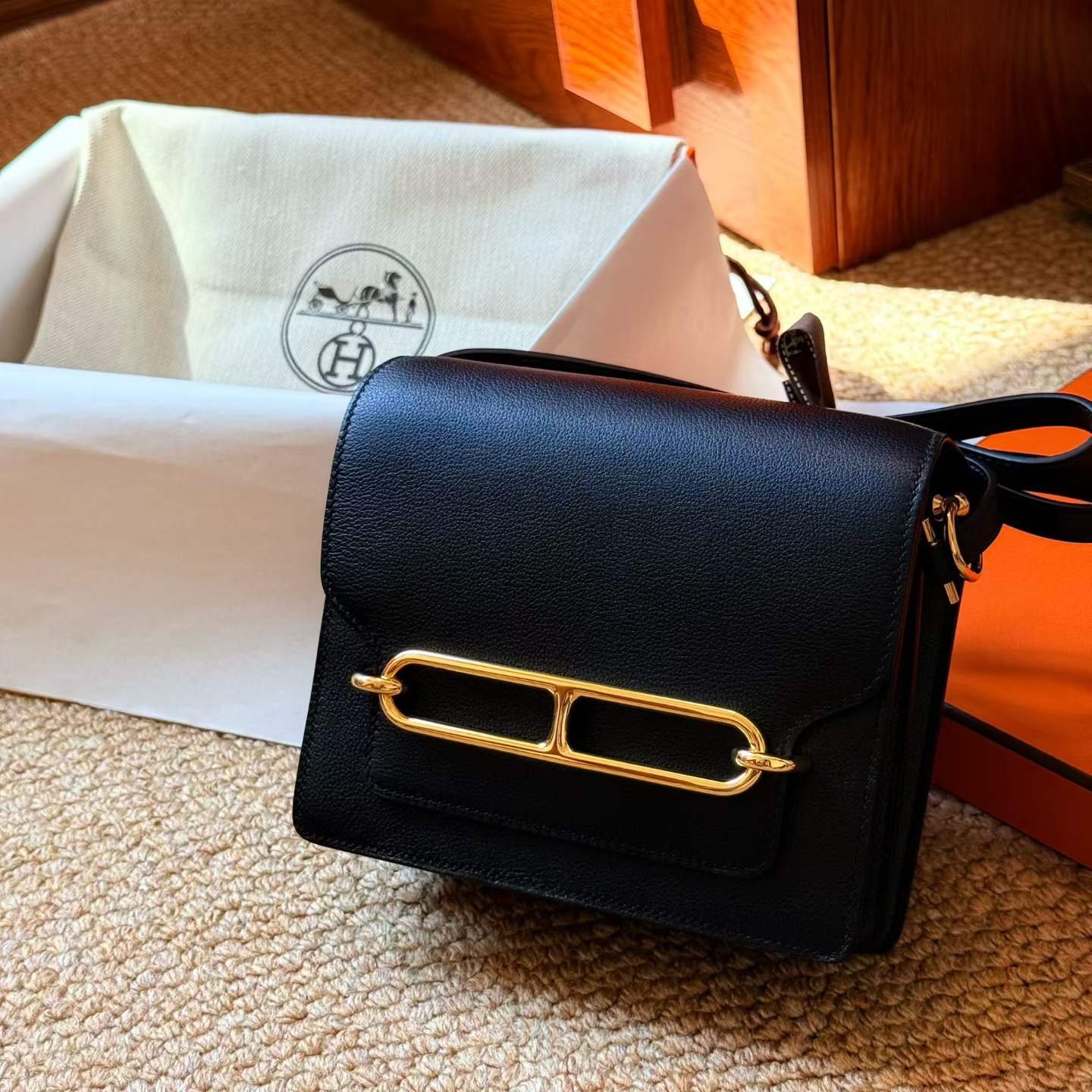 Hermès Roulis 18 Black Evercolor Gold Hardware - Image 3