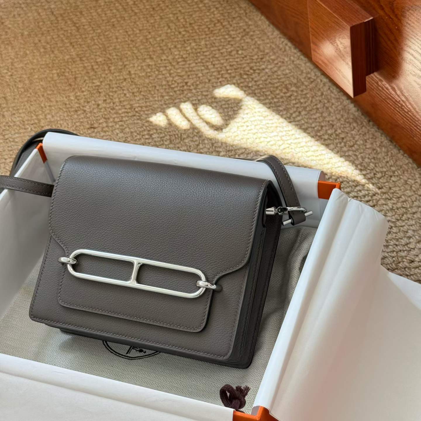 Hermès Roulis 18 Etain Evercolor Palladium Hardware - Image 2