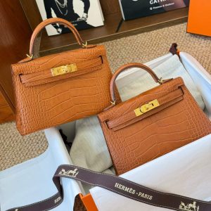 Hermès Kelly Mini II Miel Matte Aligator Crocodile Gold Hardware