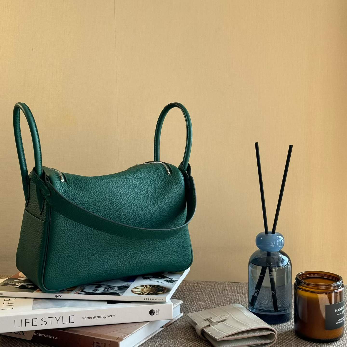 Hermès Lindy 26 Malachite Clemence Palladium Hardware - Image 4