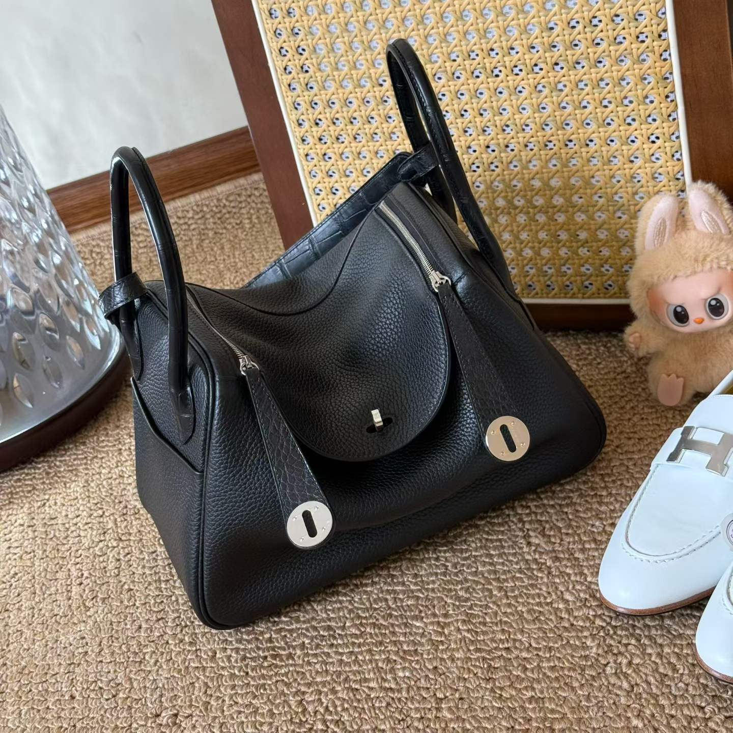 Hermès Lindy 26 Black Touch Palladium Hardware - Image 2