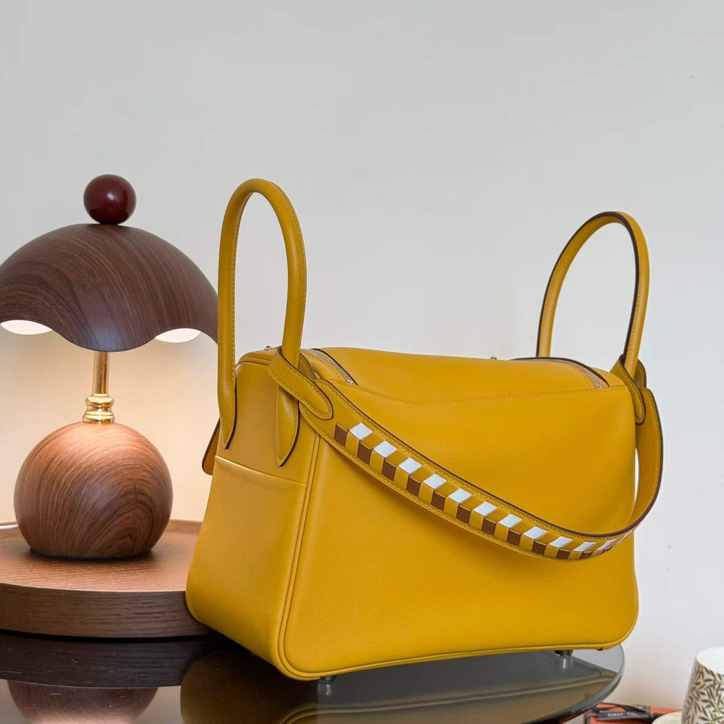 Hermès Lindy 26 Amber Swift Piano Strap - Image 4