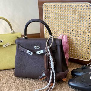 Hermès Kelly 25 Bordeaux Togo Palladium Hardware