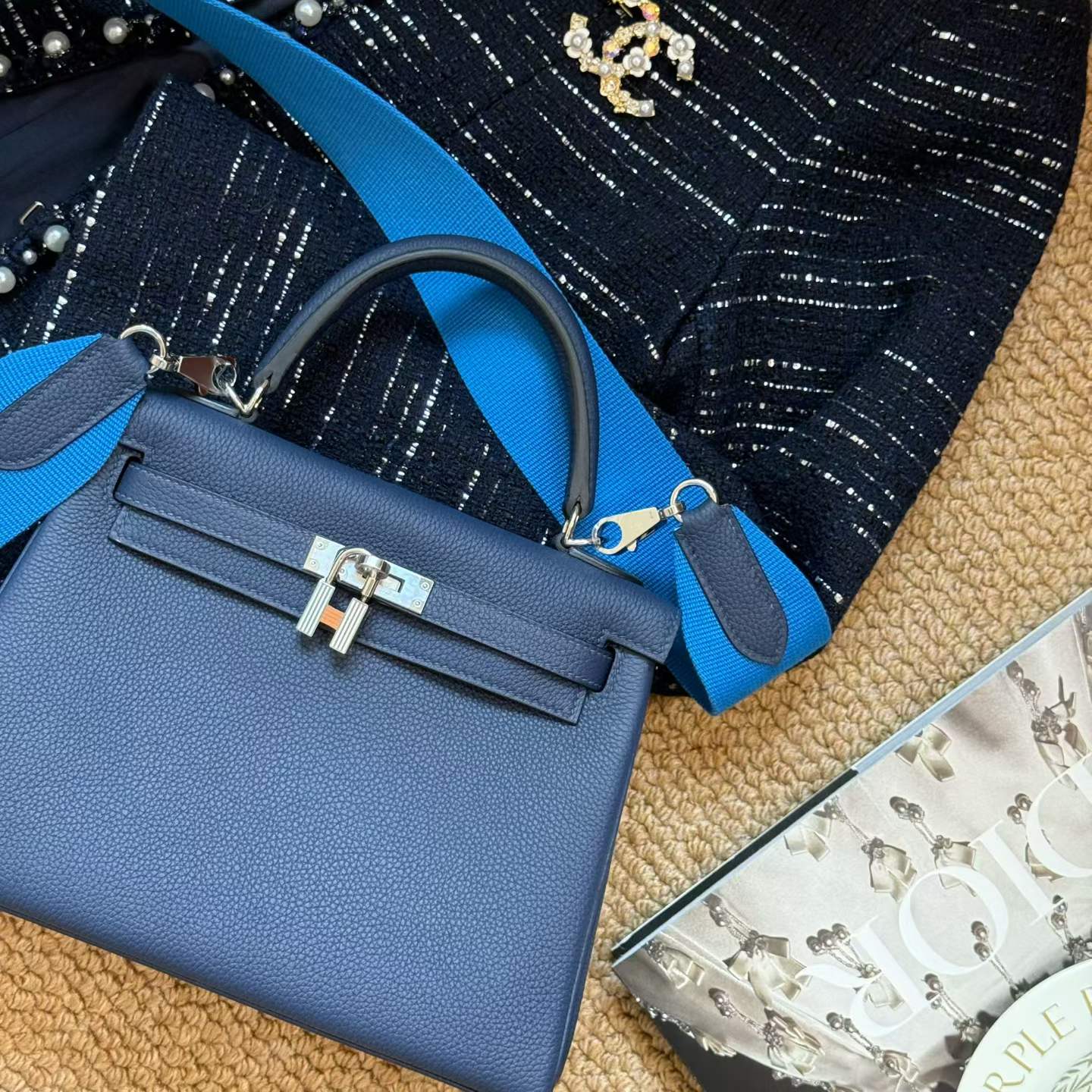 Hermès Kelly 25 Blue Saphir Togo Palladium Hardware - Image 9