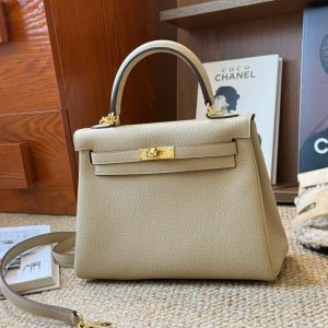 Hermès Kelly 25 Trench Togo Gold Hardware