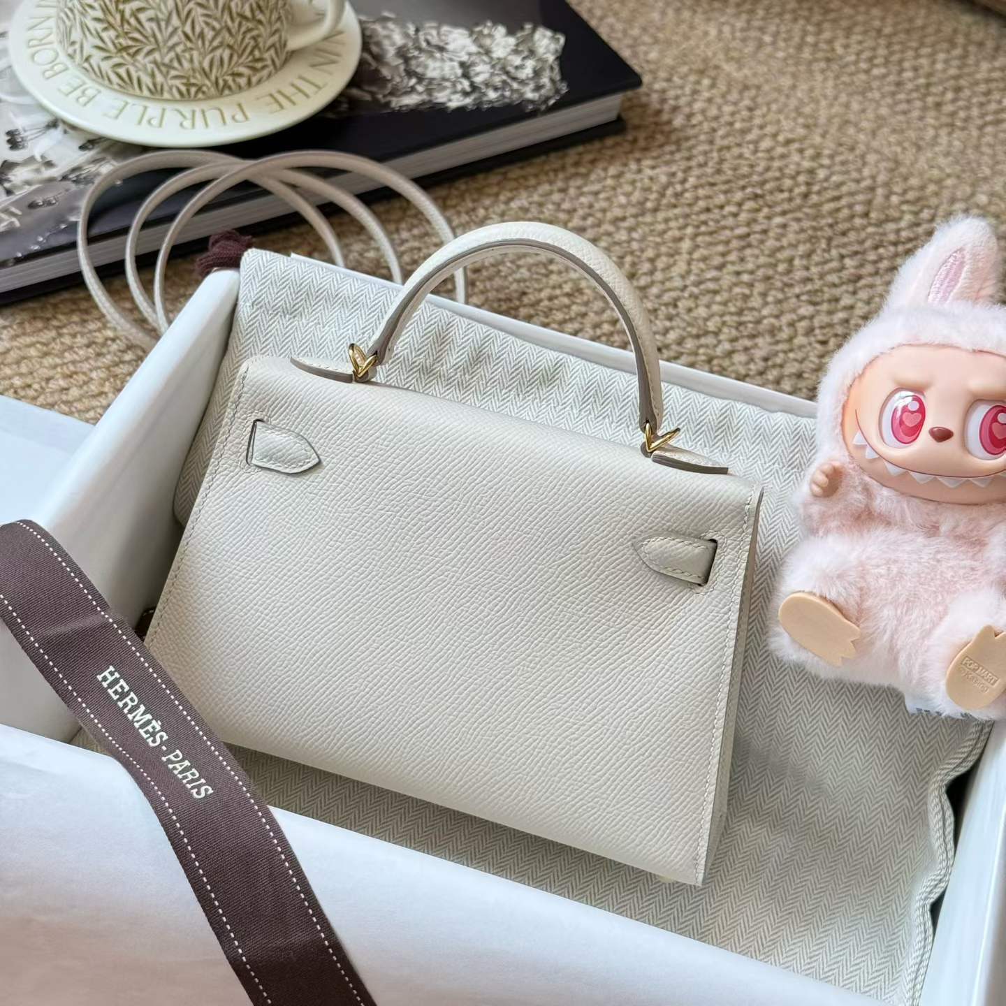 Hermès Kelly Mini II Craie Epsom Gold Hardware - Image 8