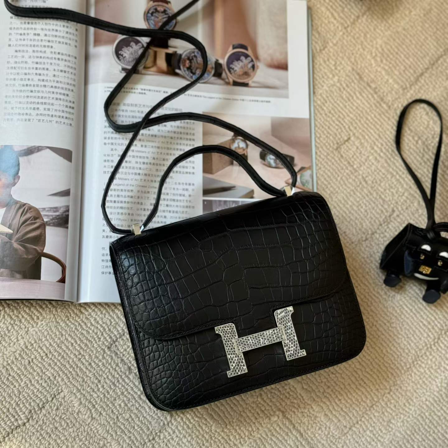 Hermès Constance 18 Black Matte Omber Lizard Hardware - Image 3