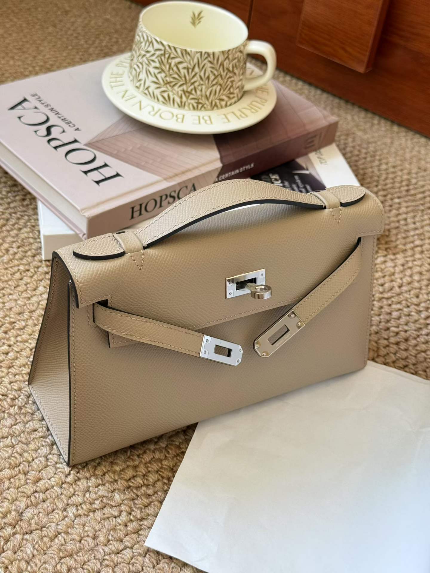 Hermès Kelly Pochette Trench Epsom Palladium Hardware - Image 3