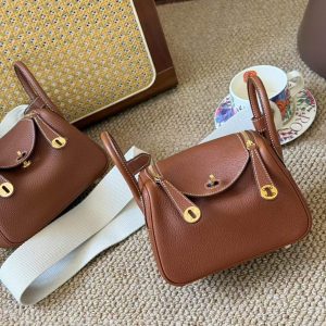 Hermès Mini Lindy Gold Clemence Gold Hardware