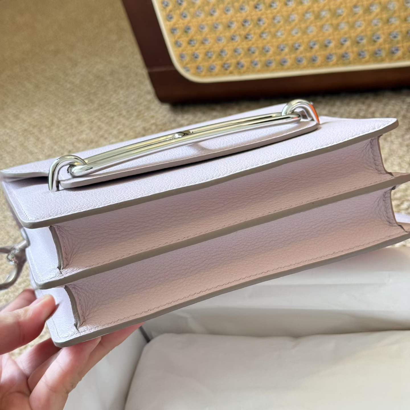 Hermès Roulis 18 Rose Sakura Evercolor Palladium Hardware - Image 3