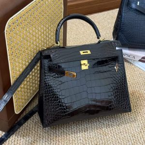 Hermès Kelly 25 Black Shiny Crocodile Gold Hardware