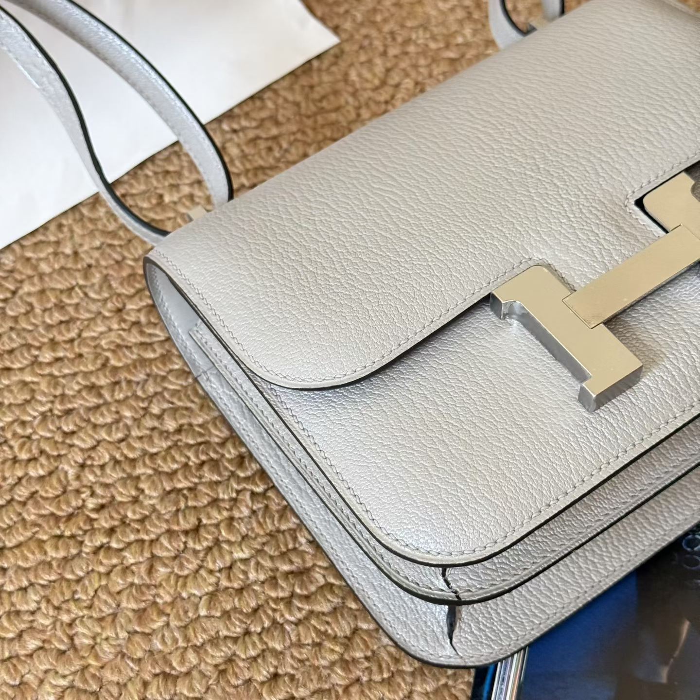 Hermès Constance 18 Gris Perle Cherve Palladium Hardware - Image 4