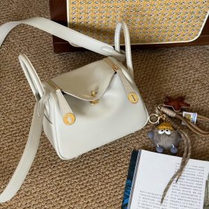 Hermès Mini Lindy Craie Touch Swift Crocodile Gold Hardware