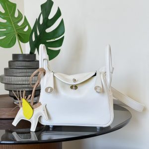 Hermès Mini Lindy Craie Swift Palladium Hardware