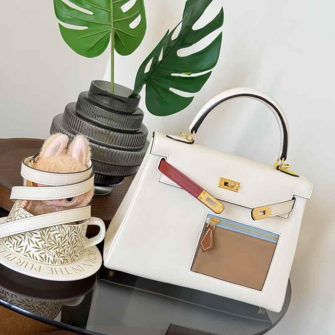 Hermès Kelly 25 Colormatic Craie Palladium Hardware - Image 2